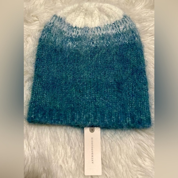 ‼️RARE‼️?ANTHROPOLOGIE??NWT?Ombre Beenie in Deep Mint